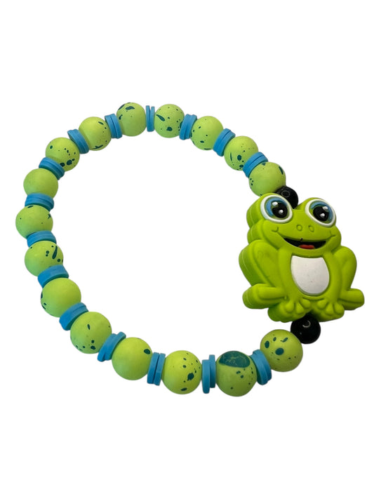 Country Glam Happy Frog Green Glass Bead Bracelet