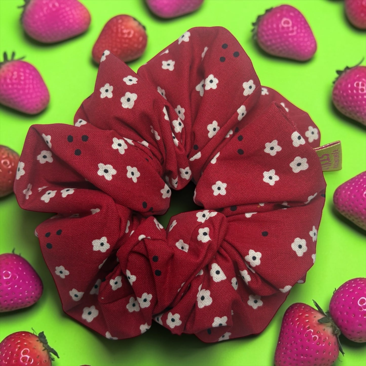 LOVE BUG- Scrunchie