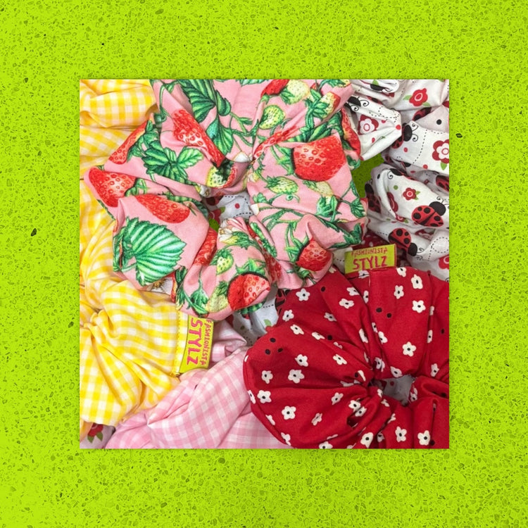 HAIR SCRUNCHIES