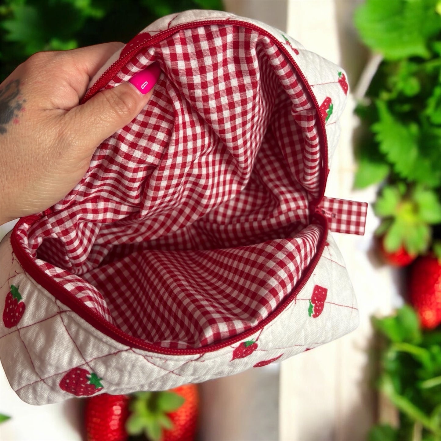 BERRY SWEET COLLECTION- Cross Hatch Berry Patch Boxy Make-Up Bag