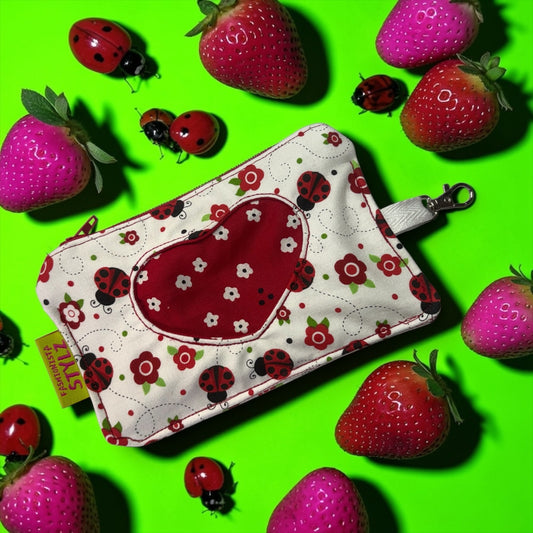 LOVE BUG- Card Wallet